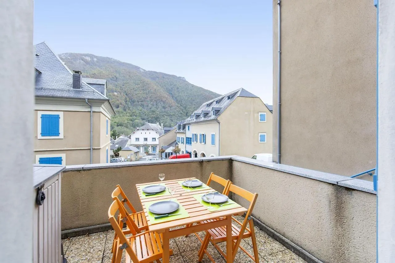 Appartement Terrasse Vue Montagne Campan Frankrijk